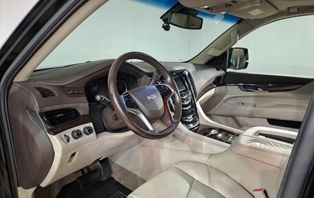 Cadillac Escalade IV, 2016 год, 4 850 000 рублей, 14 фотография