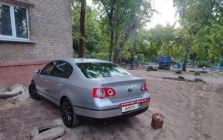 Volkswagen Passat B6, 2005 год, 750 000 рублей, 7 фотография