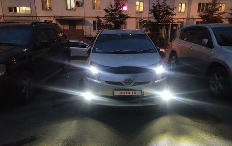 Toyota Prius, 2011 год, 1 250 000 рублей, 3 фотография