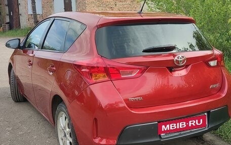 Toyota Auris II, 2013 год, 1 100 000 рублей, 3 фотография