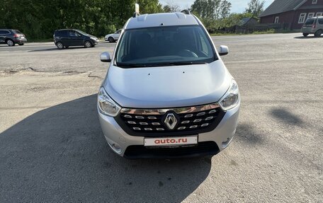 Renault Dokker, 2017 год, 1 470 000 рублей, 2 фотография