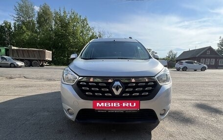 Renault Dokker, 2017 год, 1 470 000 рублей, 3 фотография