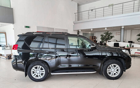 Toyota Land Cruiser Prado 150 рестайлинг 2, 2012 год, 3 000 000 рублей, 4 фотография