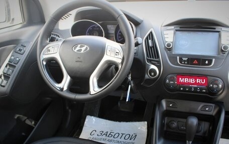 Hyundai ix35 I рестайлинг, 2011 год, 1 380 000 рублей, 16 фотография