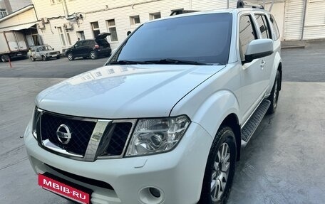 Nissan Pathfinder, 2012 год, 1 700 000 рублей, 3 фотография