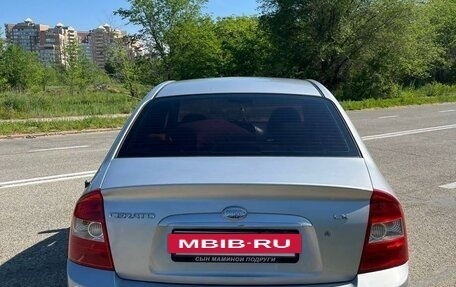 KIA Cerato I, 2006 год, 550 000 рублей, 4 фотография