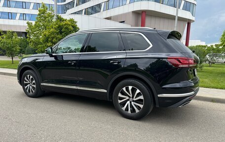 Volkswagen Touareg III, 2020 год, 6 490 000 рублей, 8 фотография