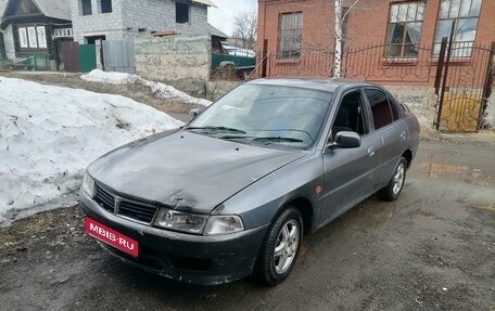 Mitsubishi Lancer VII, 2000 год, 300 000 рублей, 1 фотография