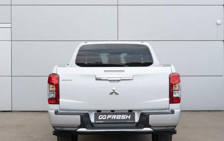 Mitsubishi L200 IV рестайлинг, 2023 год, 4 499 000 рублей, 4 фотография