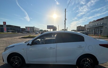 KIA Rio IV, 2017 год, 1 180 000 рублей, 11 фотография