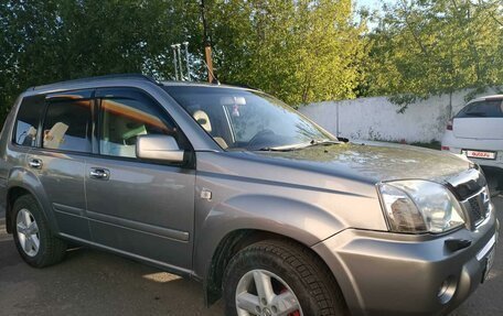 Nissan X-Trail, 2006 год, 650 000 рублей, 2 фотография