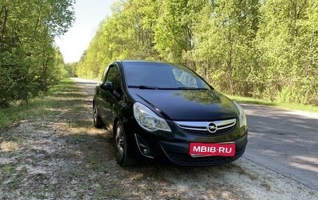 Opel Corsa D, 2011 год, 710 000 рублей, 1 фотография