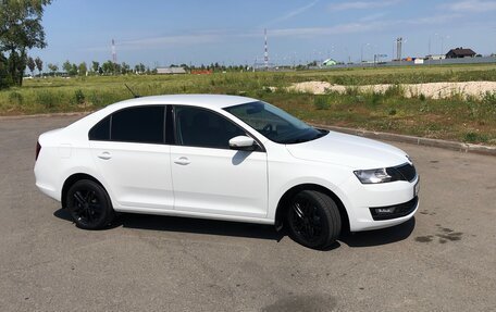 Skoda Rapid I, 2017 год, 1 400 000 рублей, 9 фотография