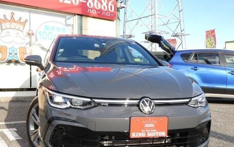 Volkswagen Golf VIII, 2021 год, 1 520 000 рублей, 2 фотография