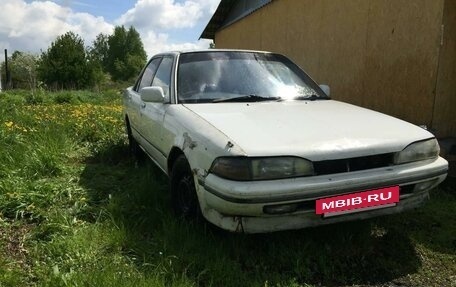 Toyota Carina, 1988 год, 120 000 рублей, 3 фотография