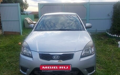 KIA Rio II, 2009 год, 600 000 рублей, 3 фотография