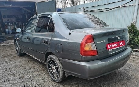 Hyundai Accent II, 2004 год, 365 000 рублей, 2 фотография