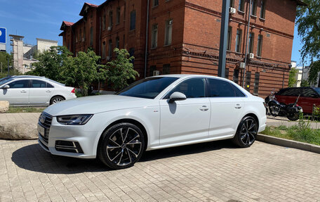 Audi A4, 2018 год, 3 490 000 рублей, 3 фотография
