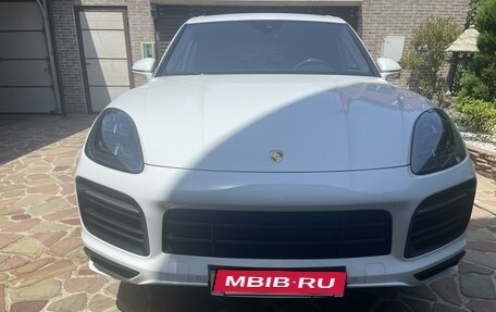 Porsche Cayenne III, 2018 год, 9 500 000 рублей, 2 фотография