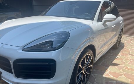 Porsche Cayenne III, 2018 год, 9 500 000 рублей, 3 фотография
