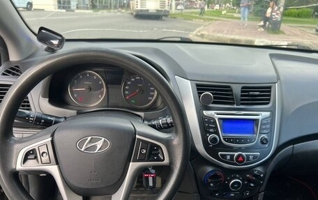 Hyundai Solaris II рестайлинг, 2014 год, 615 000 рублей, 4 фотография