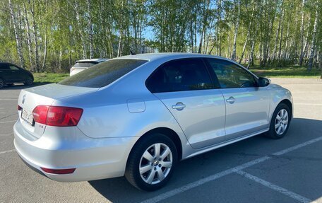 Volkswagen Jetta VI, 2012 год, 999 000 рублей, 2 фотография