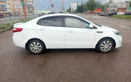 KIA Rio III рестайлинг, 2014 год, 870 000 рублей, 2 фотография