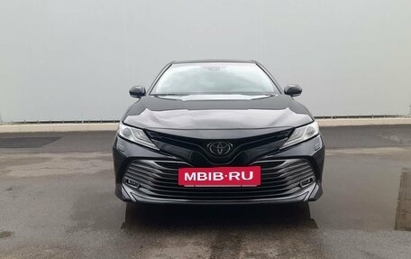 Toyota Camry, 2019 год, 2 550 000 рублей, 2 фотография