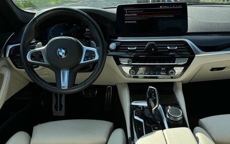 BMW 5 серия, 2020 год, 7 200 000 рублей, 6 фотография