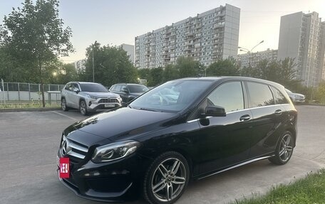 Mercedes-Benz B-Класс, 2017 год, 1 860 000 рублей, 6 фотография