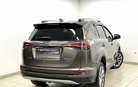 Toyota RAV4, 2018 год, 2 720 000 рублей, 4 фотография