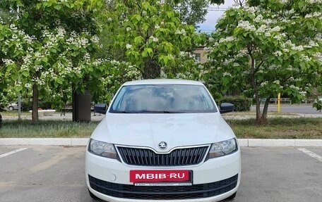 Skoda Rapid I, 2017 год, 1 080 000 рублей, 2 фотография