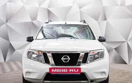 Nissan Terrano III, 2015 год, 1 370 000 рублей, 8 фотография