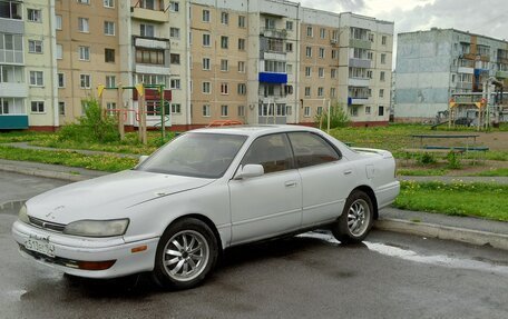 Toyota Camry V30, 1992 год, 230 000 рублей, 3 фотография