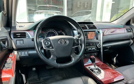Toyota Camry, 2014 год, 2 105 000 рублей, 6 фотография