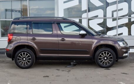 Skoda Yeti I рестайлинг, 2015 год, 1 419 000 рублей, 5 фотография