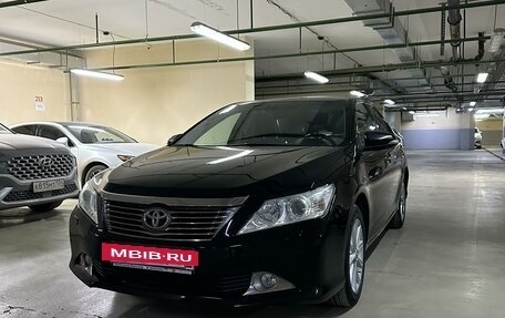 Toyota Camry, 2013 год, 1 950 000 рублей, 2 фотография