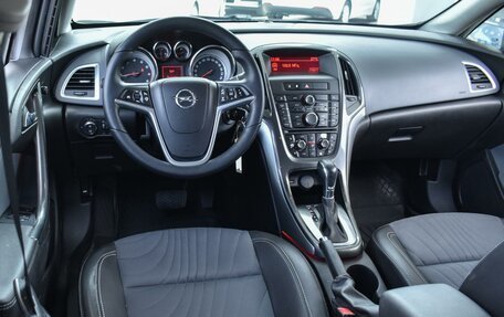 Opel Astra J, 2013 год, 949 000 рублей, 6 фотография