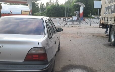 Daewoo Nexia I рестайлинг, 2002 год, 85 000 рублей, 3 фотография