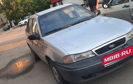 Daewoo Nexia I рестайлинг, 2002 год, 85 000 рублей, 2 фотография