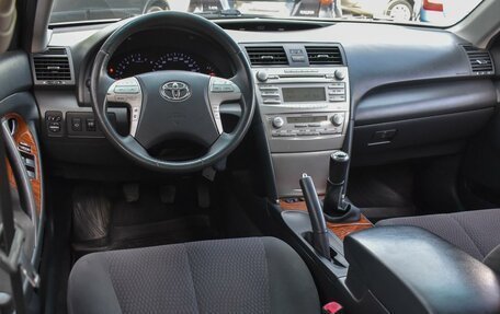 Toyota Camry, 2009 год, 1 350 000 рублей, 6 фотография