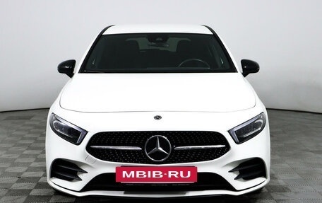 Mercedes-Benz A-Класс, 2018 год, 2 697 000 рублей, 2 фотография