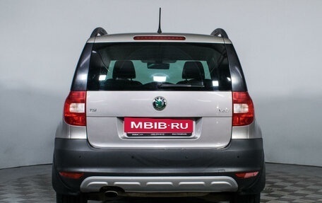 Skoda Yeti I рестайлинг, 2012 год, 937 000 рублей, 6 фотография