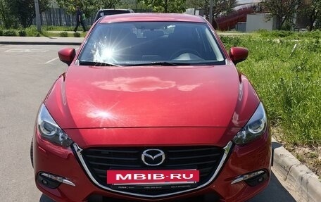 Mazda 3, 2018 год, 2 150 000 рублей, 3 фотография