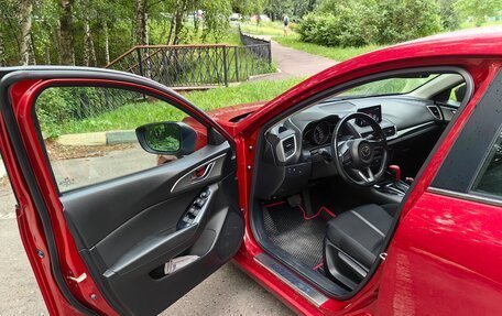Mazda 3, 2018 год, 2 150 000 рублей, 19 фотография