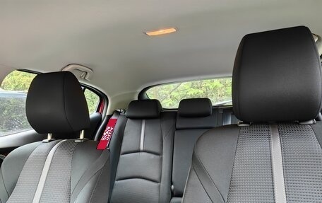 Mazda 3, 2018 год, 2 150 000 рублей, 33 фотография