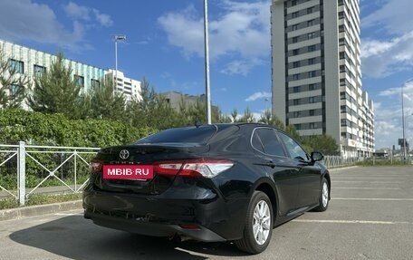 Toyota Camry, 2020 год, 3 000 000 рублей, 5 фотография