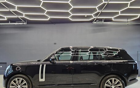 Land Rover Range Rover IV рестайлинг, 2024 год, 29 200 000 рублей, 3 фотография