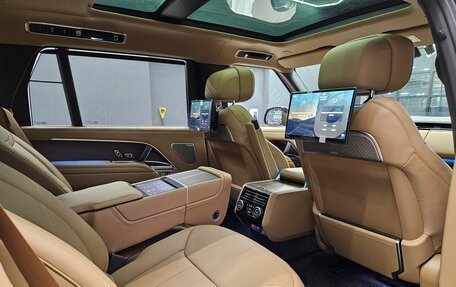 Land Rover Range Rover IV рестайлинг, 2024 год, 29 200 000 рублей, 10 фотография