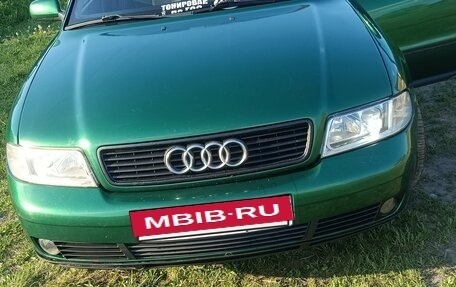 Audi A4, 1998 год, 370 000 рублей, 3 фотография